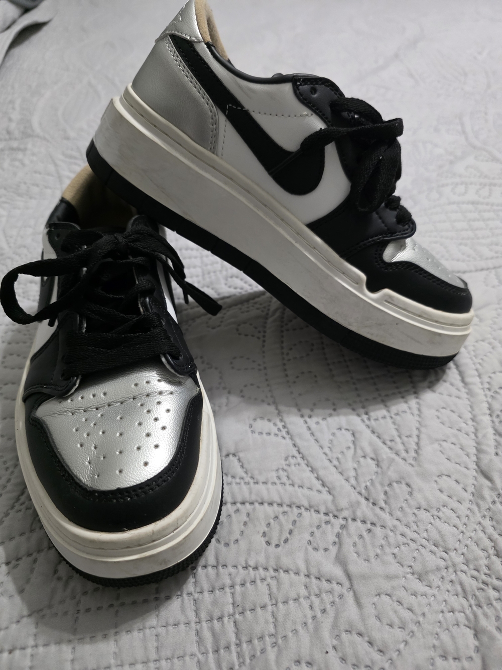 Jordan Low-Top Platform Sneakers in Black and Silver Size 5.5